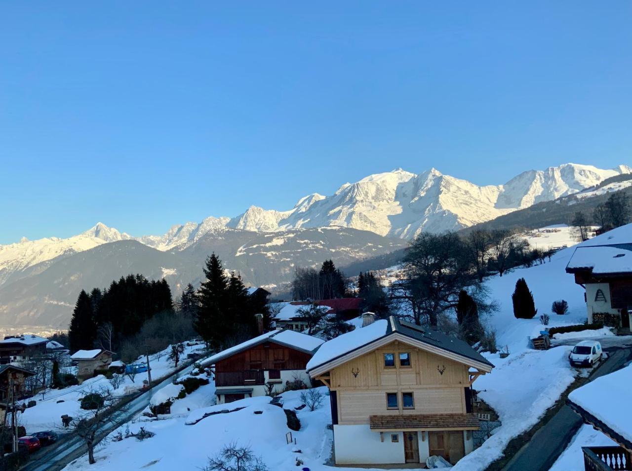 Le Floralp Aparthotel Combloux Exterior photo